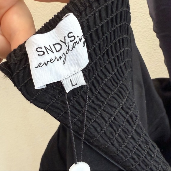 SNDYS Tuscany Dress Black Large - Picture 6 of 6